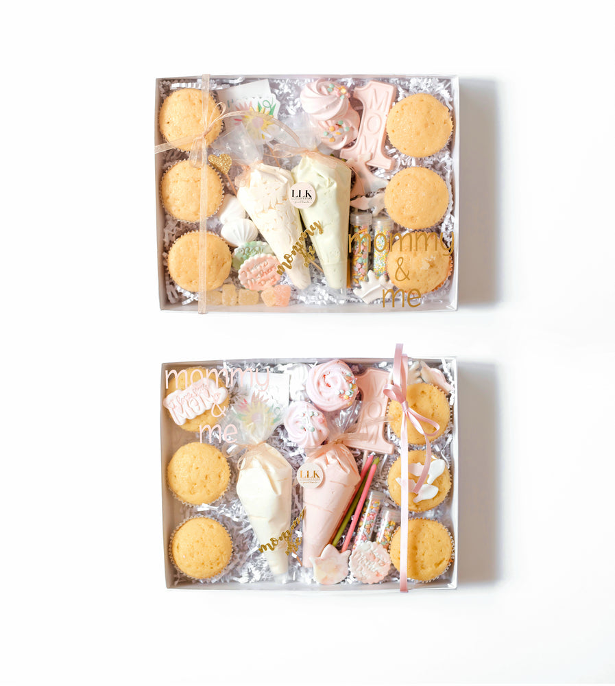 DIY Mommy & Me | Deluxe Duo Cupcake Kit