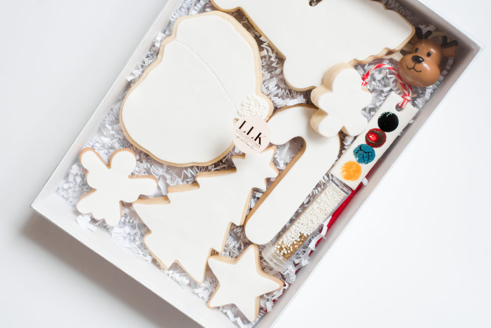 
                  
                    DIY Christmas | Deluxe Cookie Kit
                  
                