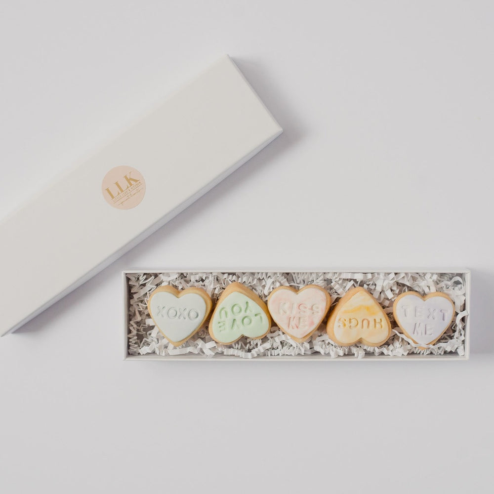 
                  
                    Valentine | Deluxe hand painted Cookie Set
                  
                