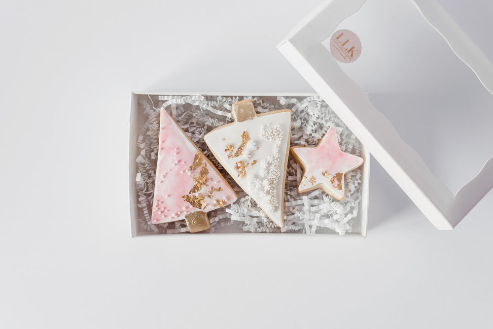 
                  
                    Christmas | Deluxe Cake Popsicle & Cookies Set
                  
                